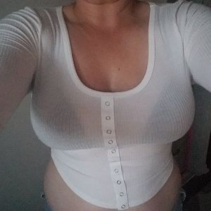 Long sleeve crop top